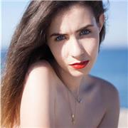 Actualmente estoy cursando C1 en inglés por lo que tengo nivel de inglés alto, por lo que podría impartir clases a niños de 3 a 12 años